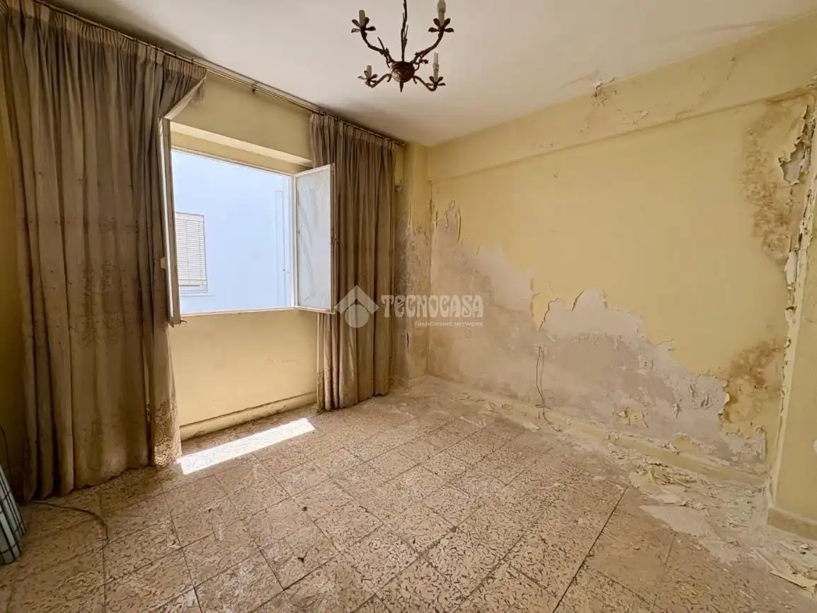 Habitación de Piso en venta en Jaén con Balcón