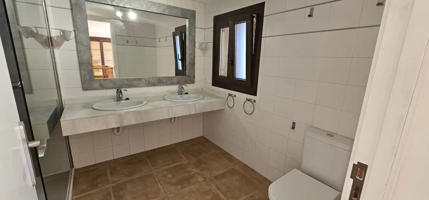 Ático con ascensor en venta en Port Nou - Port Verd  - Port Vell, imagen 23