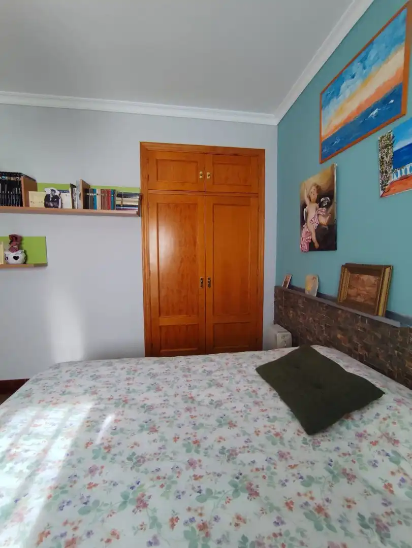 Dormitori de Casa o xalet en venda en Hinojos amb Aire condicionat, Calefacció i Jardí privat