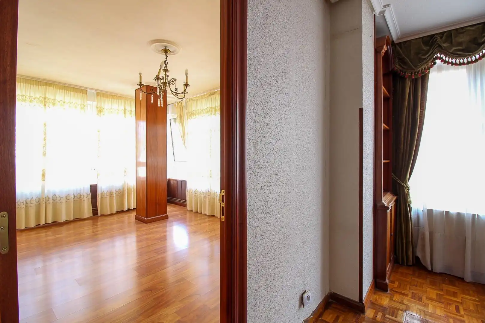 Piso en venta en Santander con Calefacción y Parquet