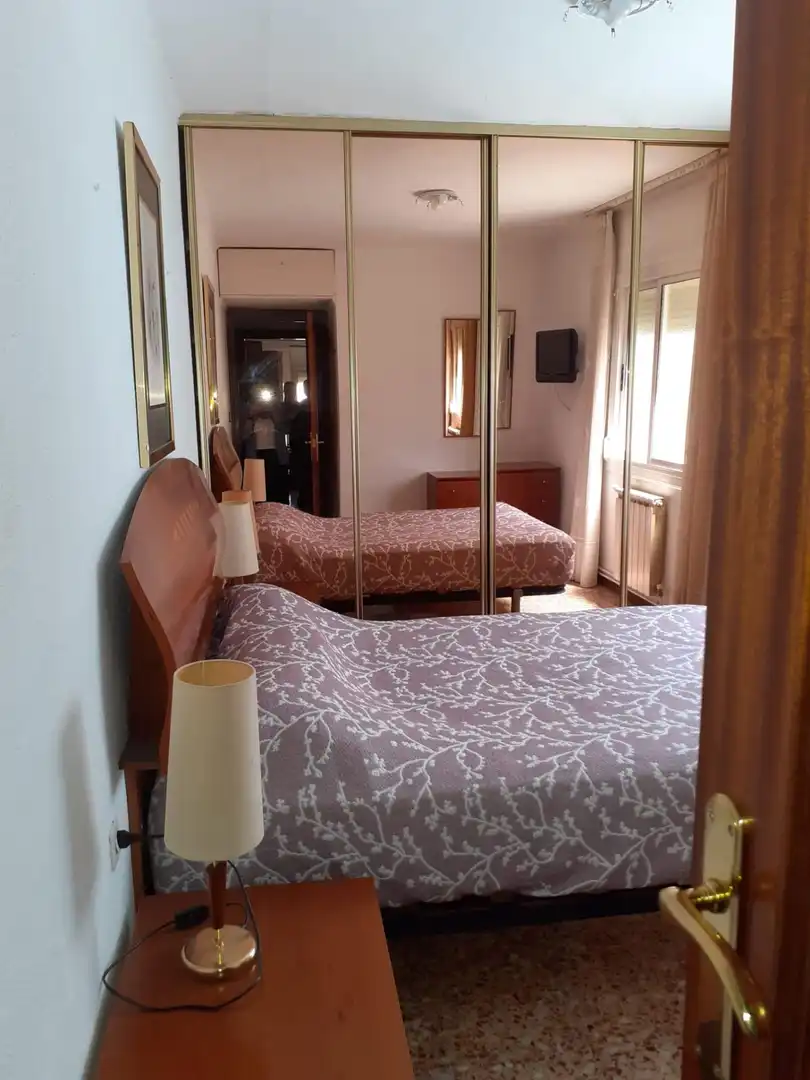Habitación de Piso de alquiler en Mollet del Vallès con Aire acondicionado, Calefacción y Amueblado