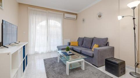 Foto 2 de Apartament de lloguer a Calle Surinan, 4, Villamartín - Las Filipinas, Orihuela