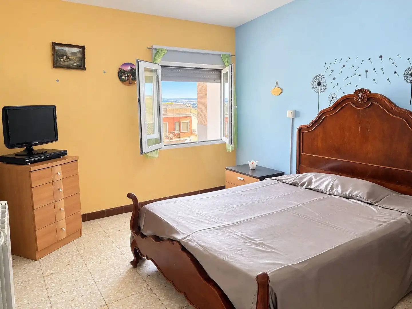 Bedroom of Country homes for sale in Montearagón, Toledo