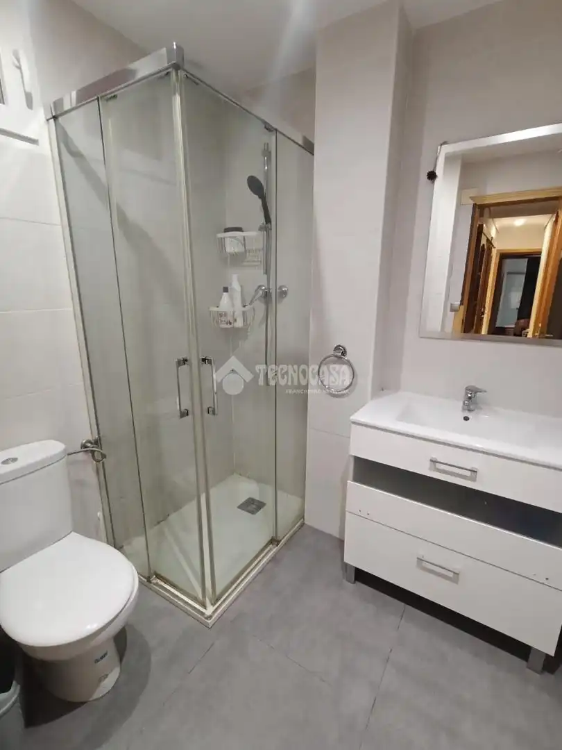 Baño de Piso en venta en Córdoba con Aire acondicionado, Calefacción y Amueblado