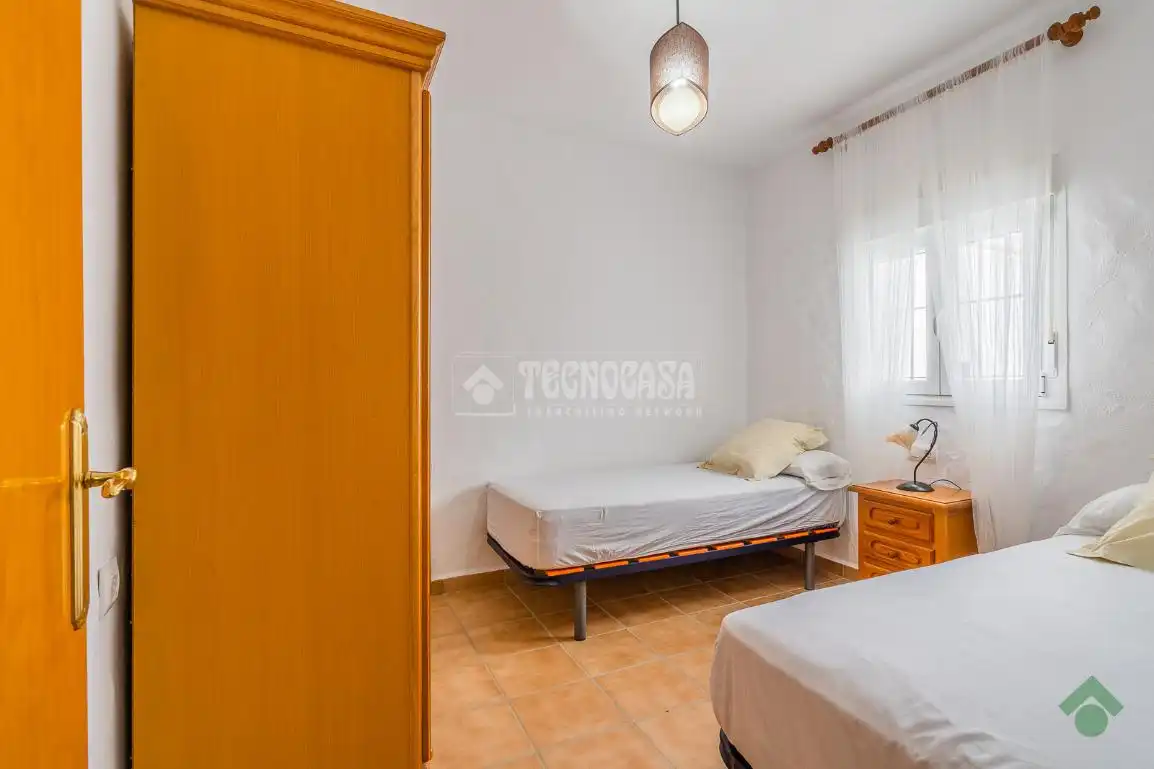 Dormitori de Casa o xalet en venda en Conil de la Frontera amb Terrassa i Balcó