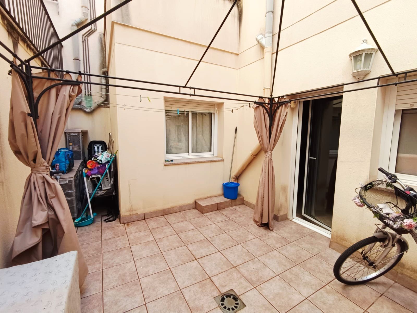 Planta baixa en venda