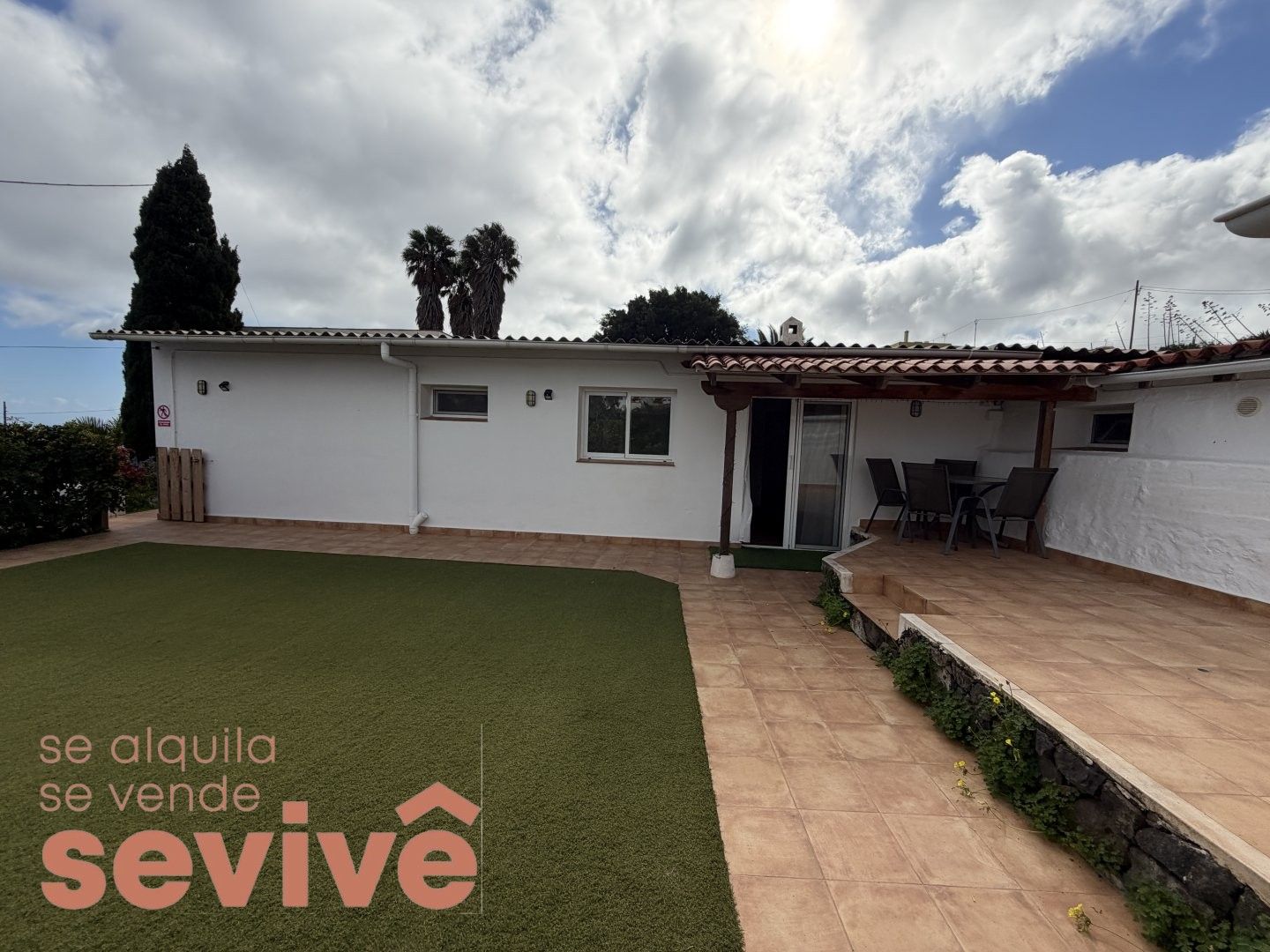 Single-family semi-detached to rent in Llano del Moro