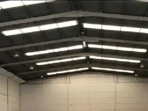 Industrial building to rent in Cruce de Arinaga