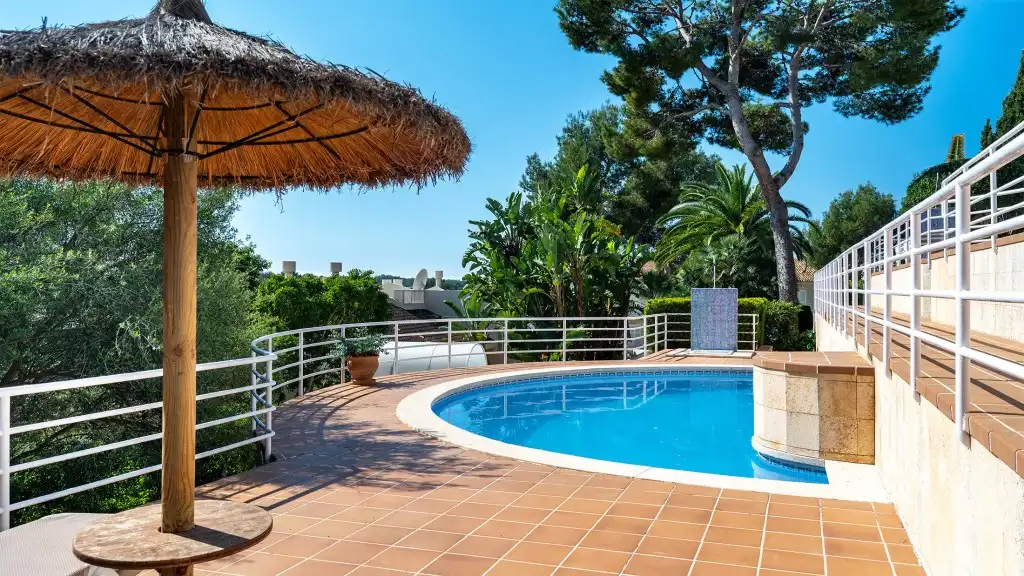 Piscina de Dúplex en venda en Calvià amb Aire condicionat, Terrassa i Traster