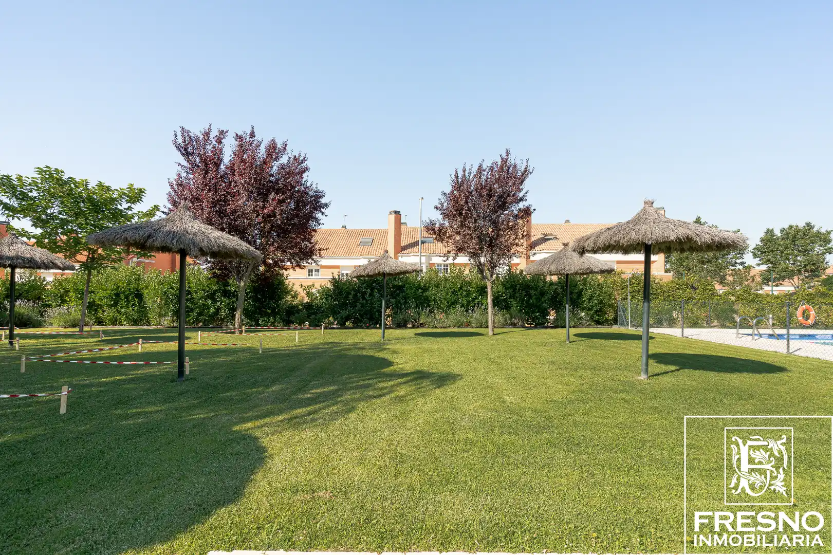 Jardí de Casa adosada en venda en Cobeña amb Aire condicionat, Calefacció i Jardí privat