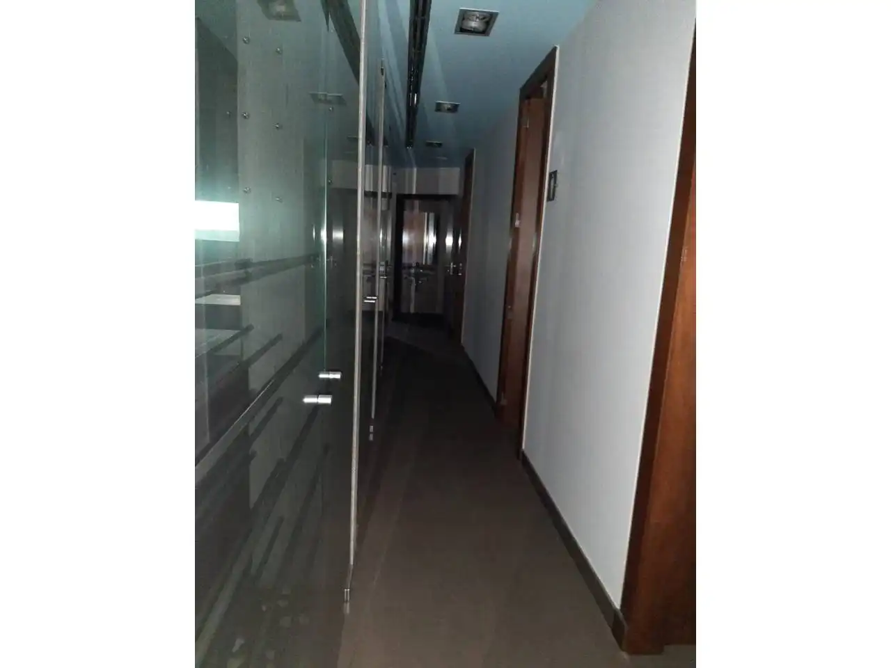 Office space with lift for sale in Avenida Corts Catalanes, imagen 4