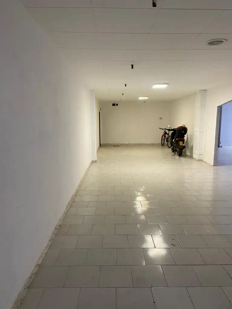 Gewerbefläche zur Miete in Carrer de Barcelona, imagen 4