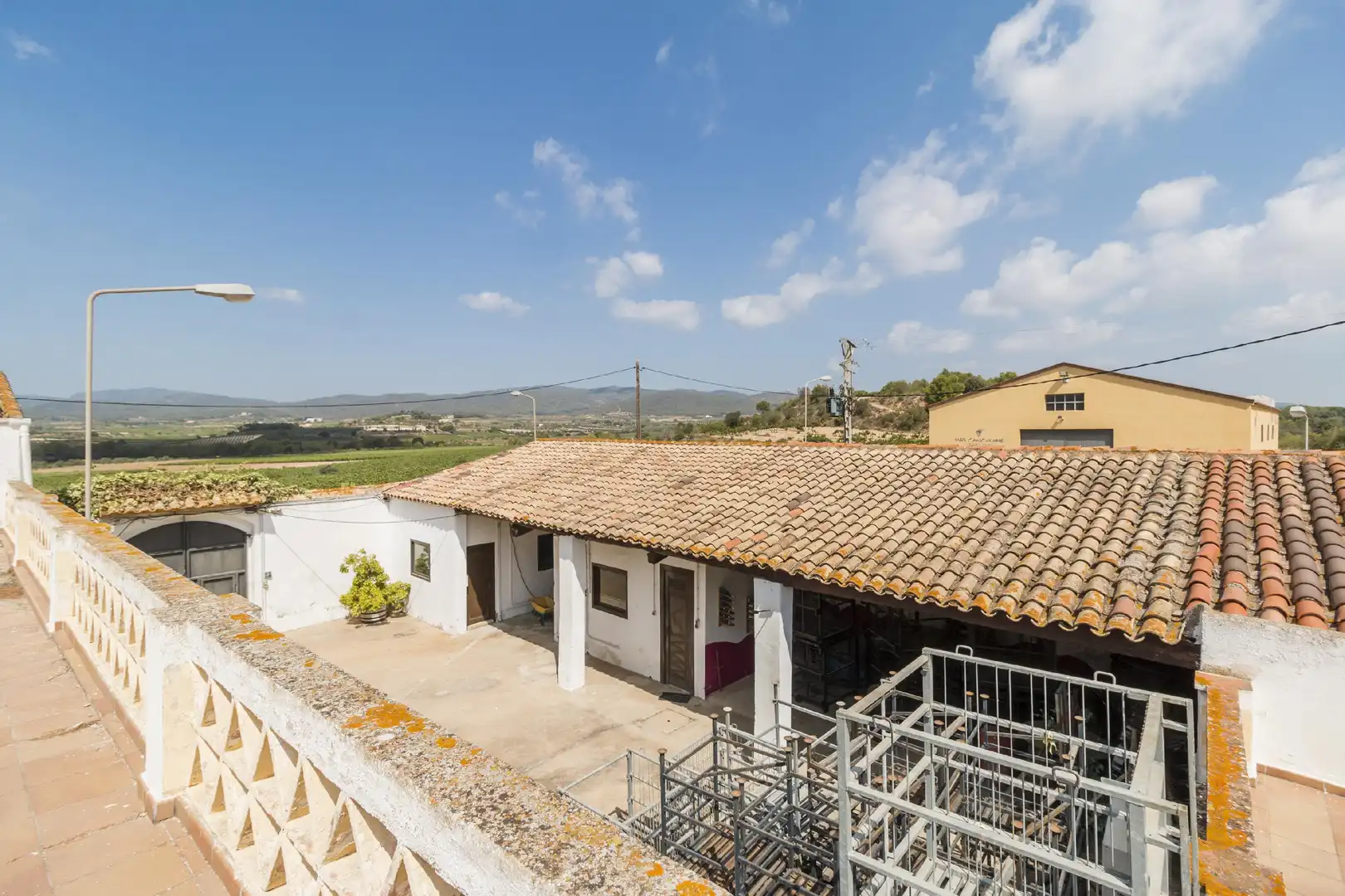 Casa rústica amb piscina en venda a Castellet i la Gornal, imagen 34