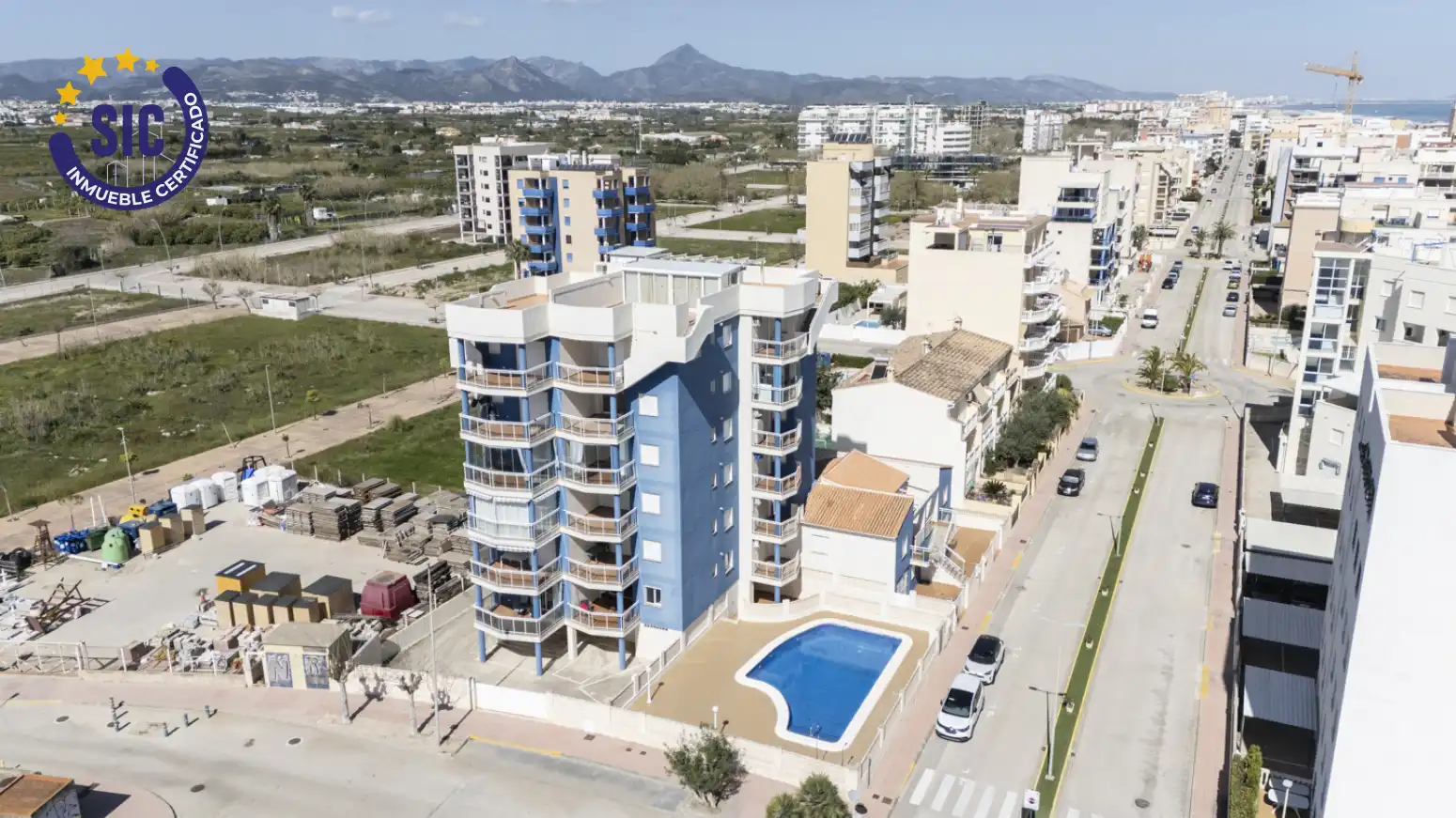 Außenansicht von Wohnung zum Verkauf in Piles mit Klimaanlage, Terrasse und Schwimmbad
