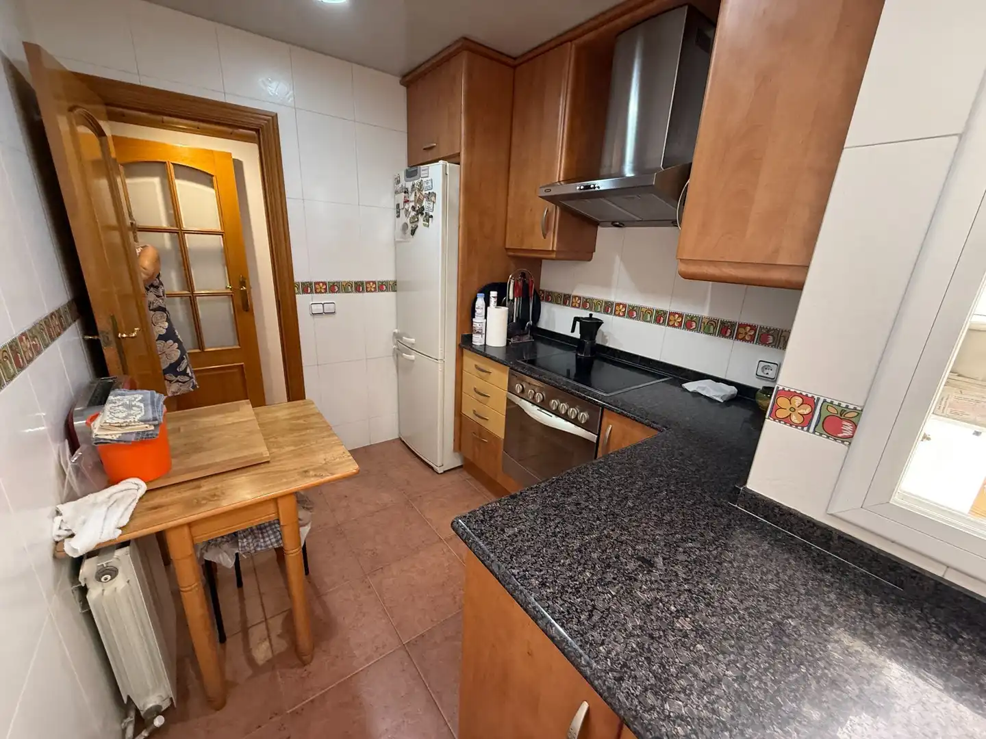 Kitchen of Flat for sale in Santa Coloma de Gramenet  with Air Conditioner, Heating and Terrace