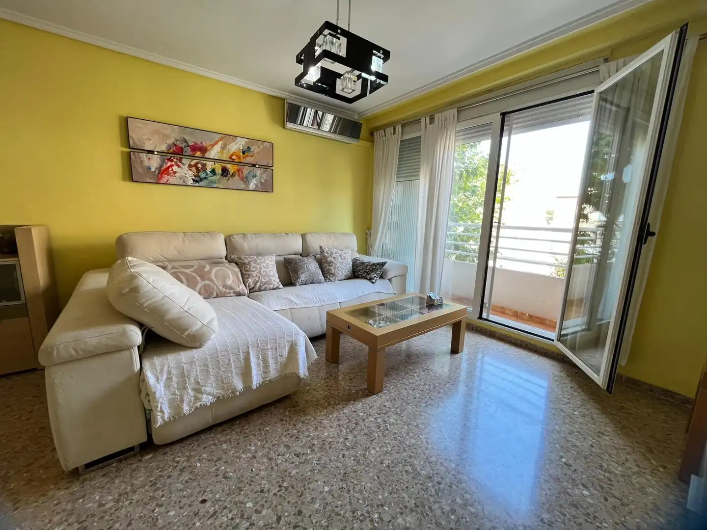 Wohnung zur Miete in VICTORIANO MATEU, Aldaia