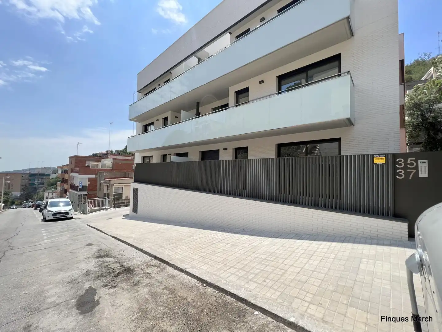 Vista exterior de Piso de alquiler en Barcelona con Aire acondicionado, Calefacción y Parquet