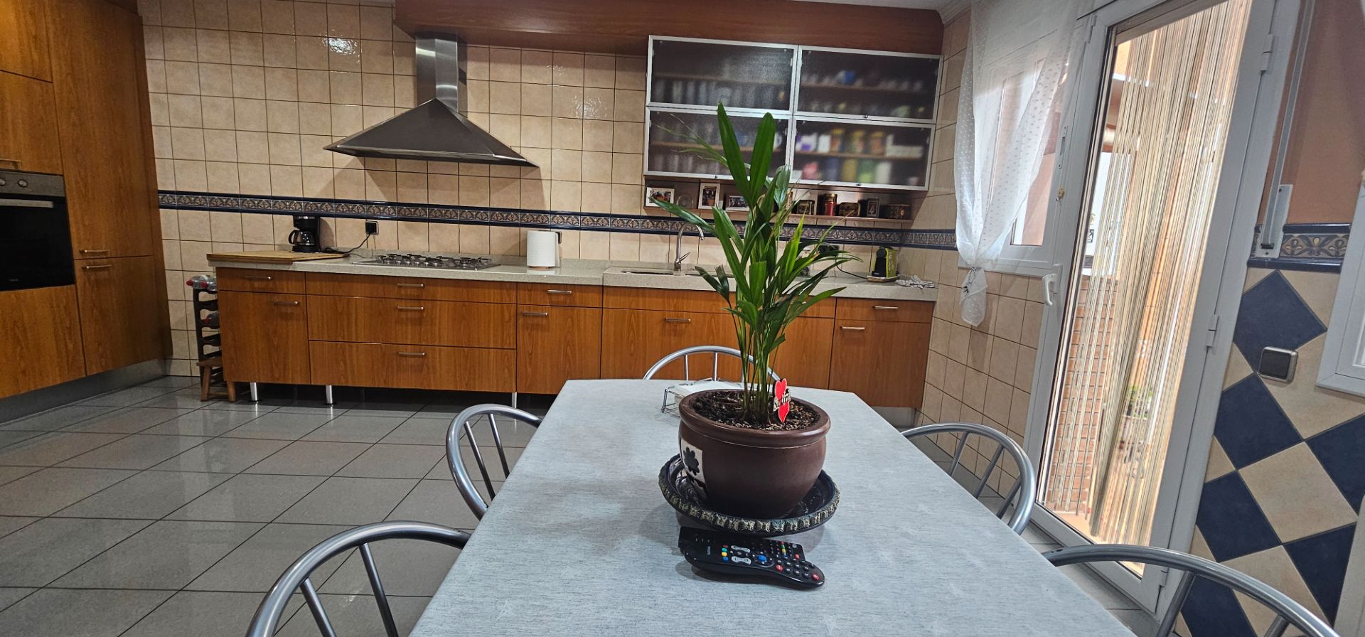 Kitchen of House or chalet for sale in Badalona  with Air Conditioner, Heating and Terrace