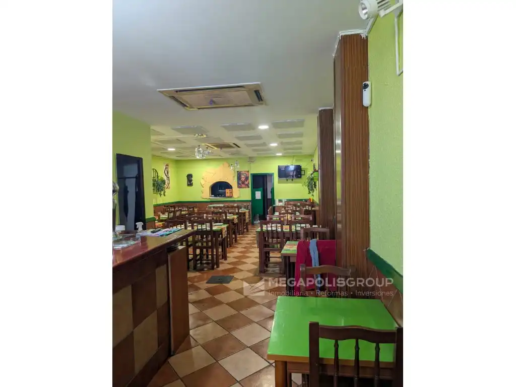Business premises for sale in Calle Rodrigo Caro, imagen 2