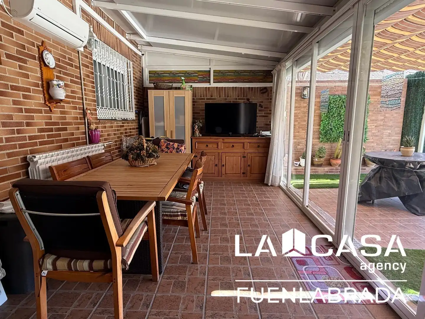 Terrassa de Casa adosada en venda en Griñón amb Aire condicionat, Terrassa i Piscina