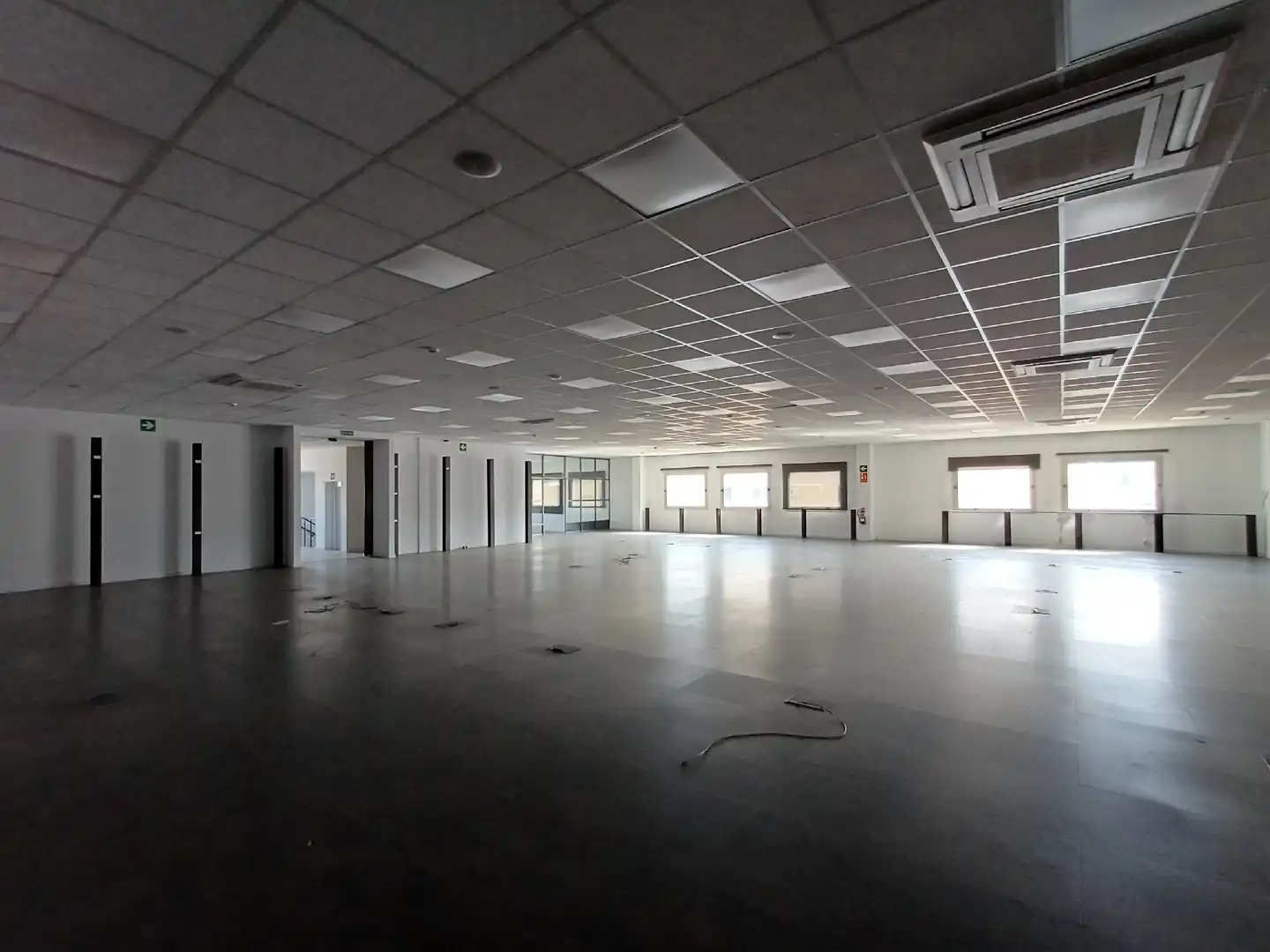 Fabrikhallen zur Miete in Pineda de Mar