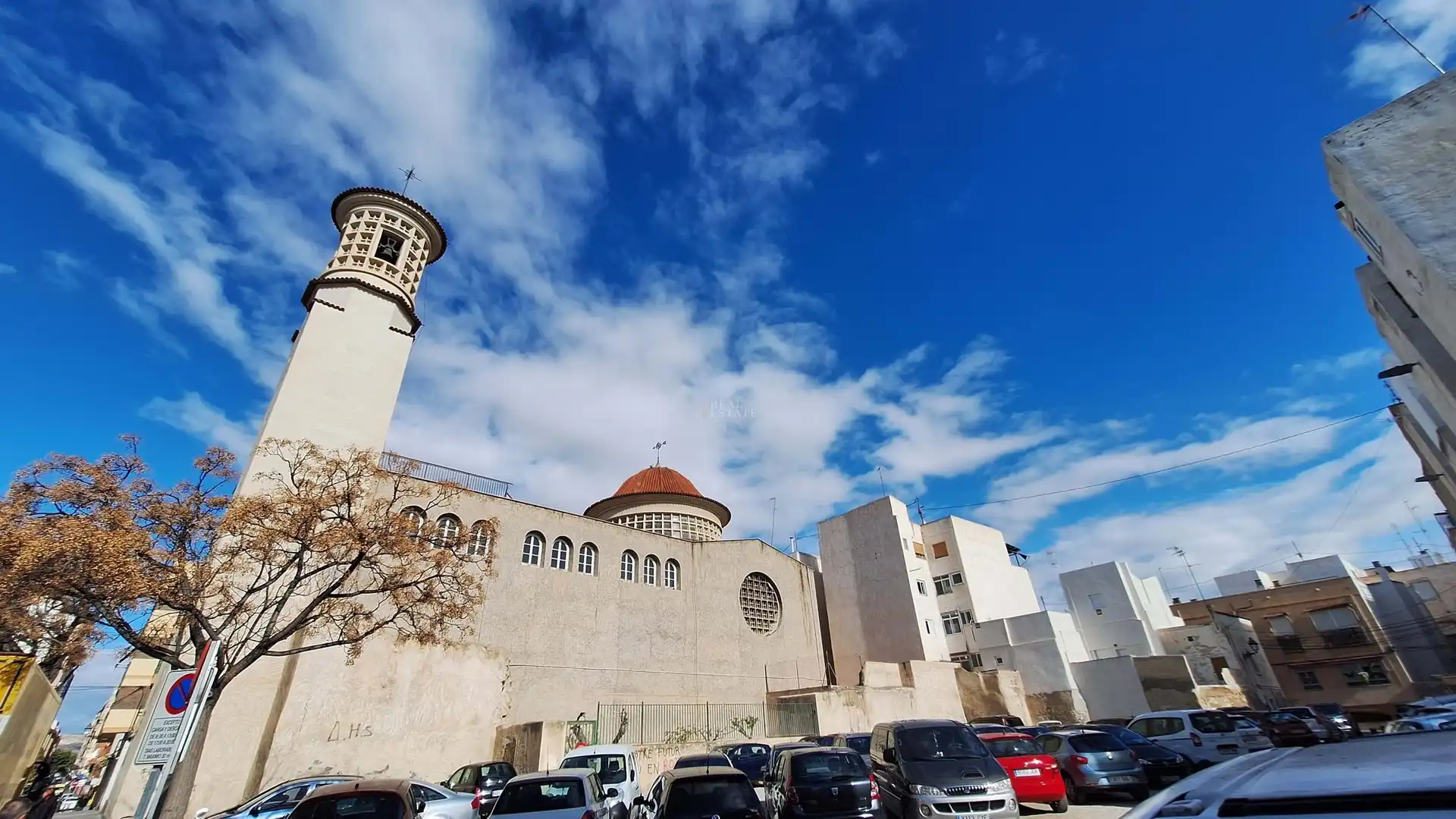 Vista exterior de Ático en venta en Elche / Elx con Terraza y Balcón