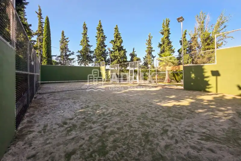 Jardín de Finca rústica en venta en Úbeda con Terraza, Trastero y Balcón