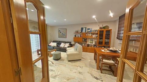 Foto 3 de Casa adosada en venda a Carrer de Montcada, Casc Antic, Ripollet