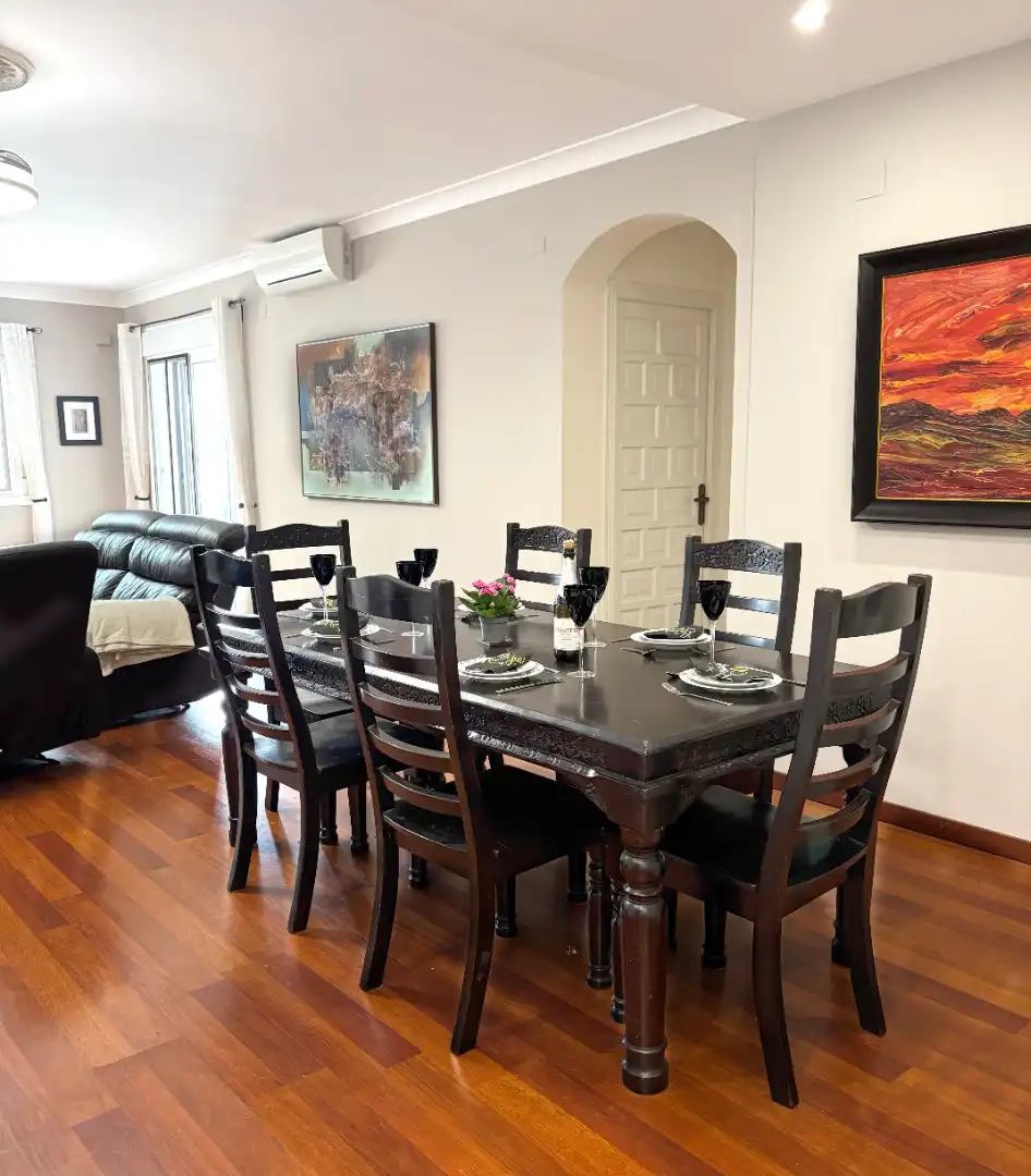Comedor de Casa adosada de alquiler en Altea con Aire acondicionado, Calefacción y Jardín privado