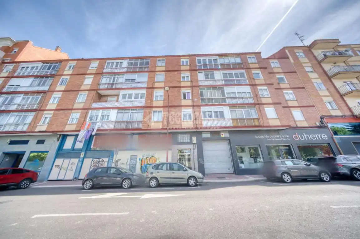 Exterior view of Flat for sale in Valladolid  with Heating and Parquet flooring