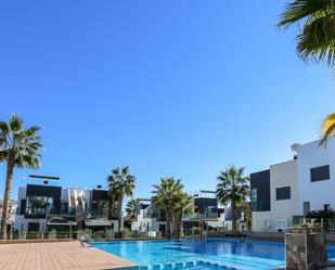 Piscina de Apartament en venda en Orihuela