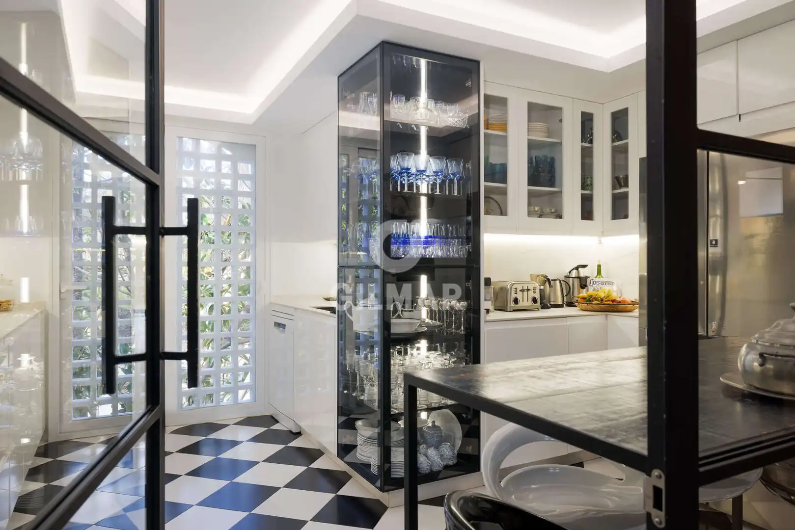 Küche von Maisonette zum Verkauf in Estepona mit Heizung, Abstellraum und Balkon