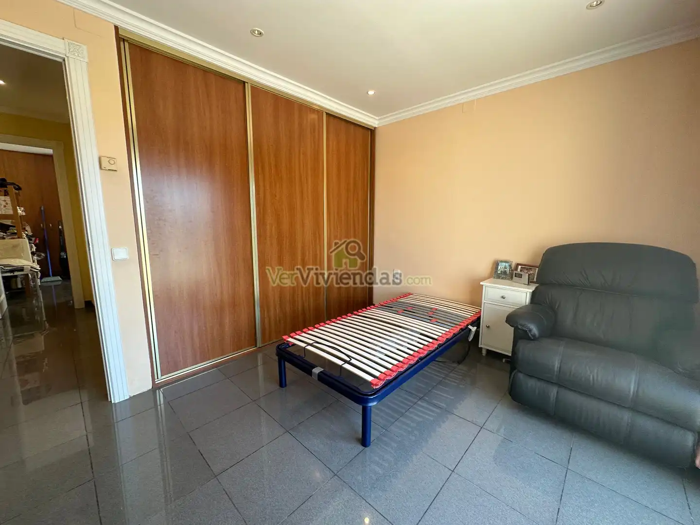 Houses for sale in Via Alemana, 15, Pallejà