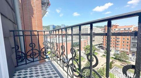Photo 5 of Flat for rent in Colón de Larreátegui Kalea, Ensanche - Moyua - Diputación, Bilbao