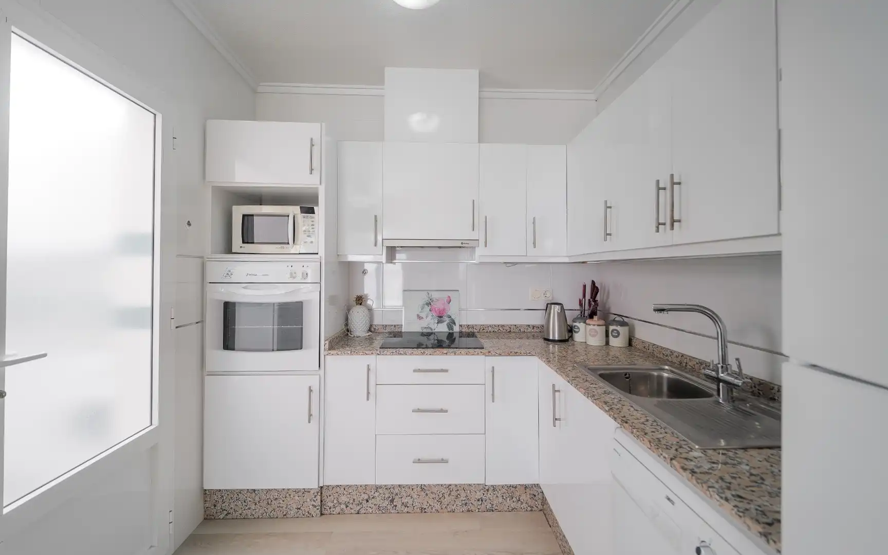Cocina de Casa o chalet en venta en Rojales con Jardín privado, Terraza y Horno