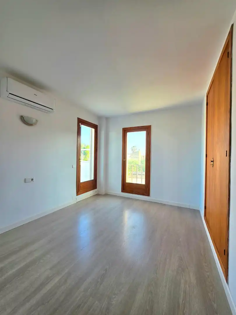 Adosado con terraza en venta en Carrer Carrer Florida, imagen 16
