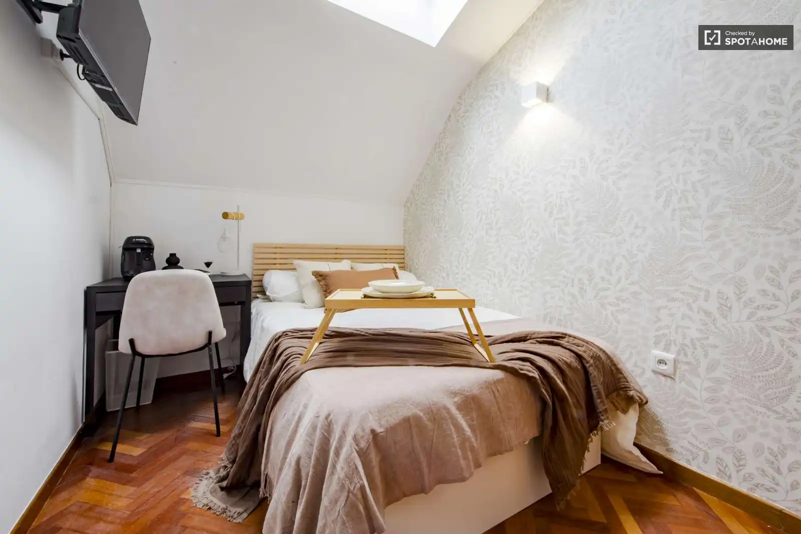 Room in Canillas
