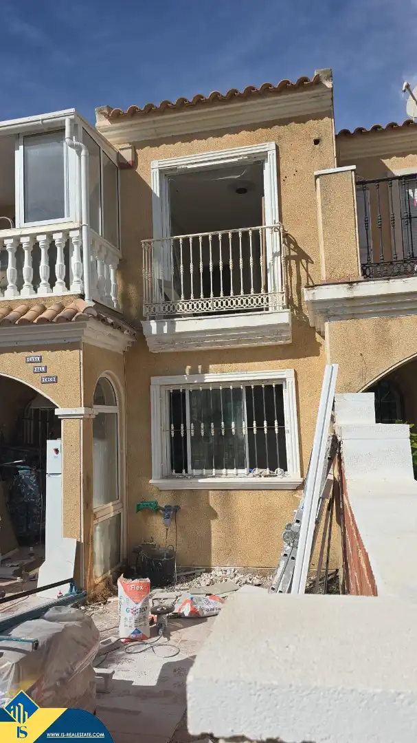 Casa amb piscina en venda a Centro, imagen 5