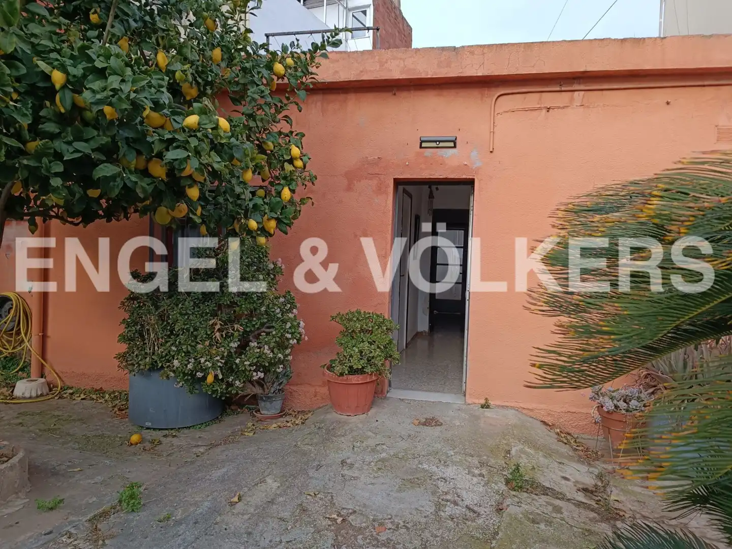 Exterior view of Residential for sale in Badalona