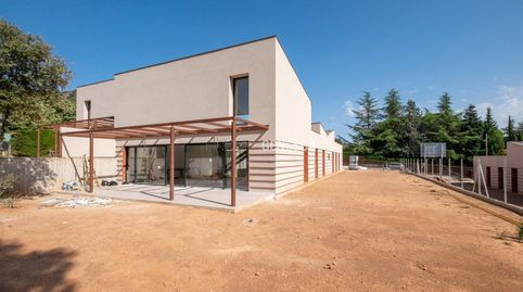 Exclusiva casa de obra nueva en venta en Matadepera con jardín privado y acabados premium, Bild 3