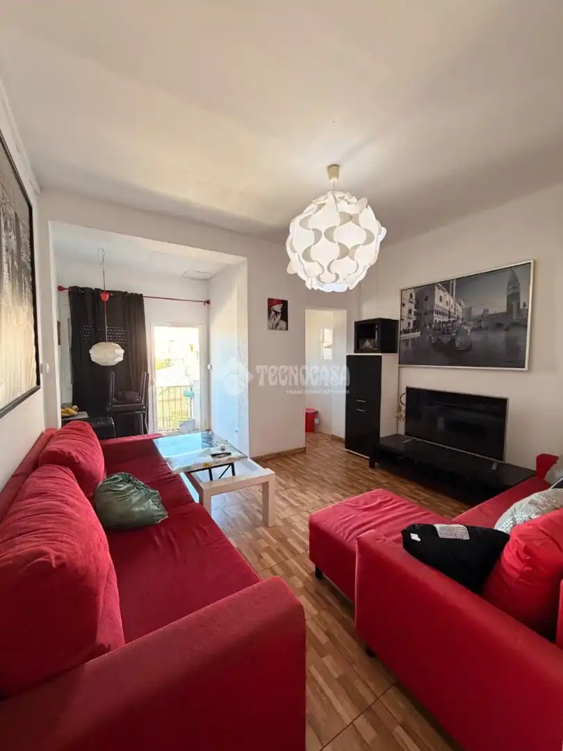Casa bifamiliare con terrazza in vendita a Centre - Sant Oleguer, imagen 5