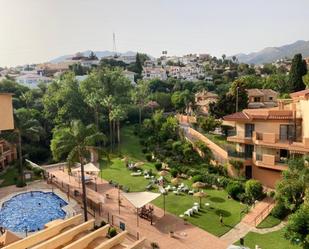 Vista exterior de Apartament de lloguer en Fuengirola amb Aire condicionat i Piscina comunitària