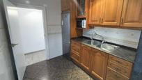 Kitchen of Flat for sale in Santa Coloma de Gramenet  with Air Conditioner and Heating