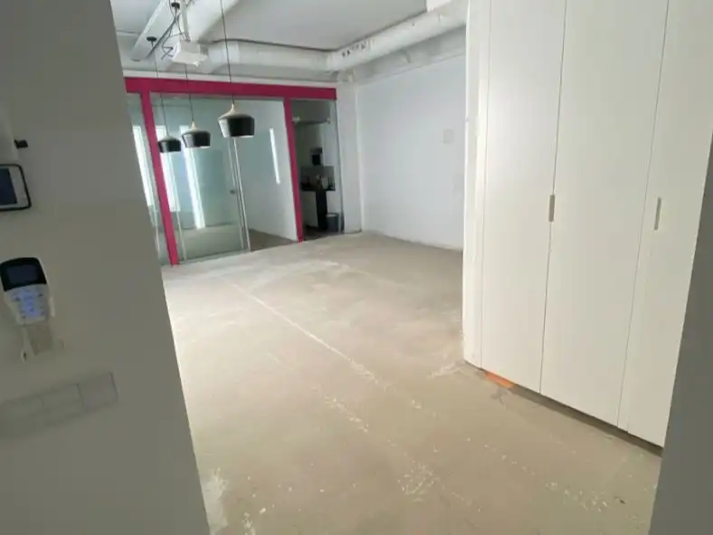 Local en venta en Marbella con Aire acondicionado, Calefacción y Alarma