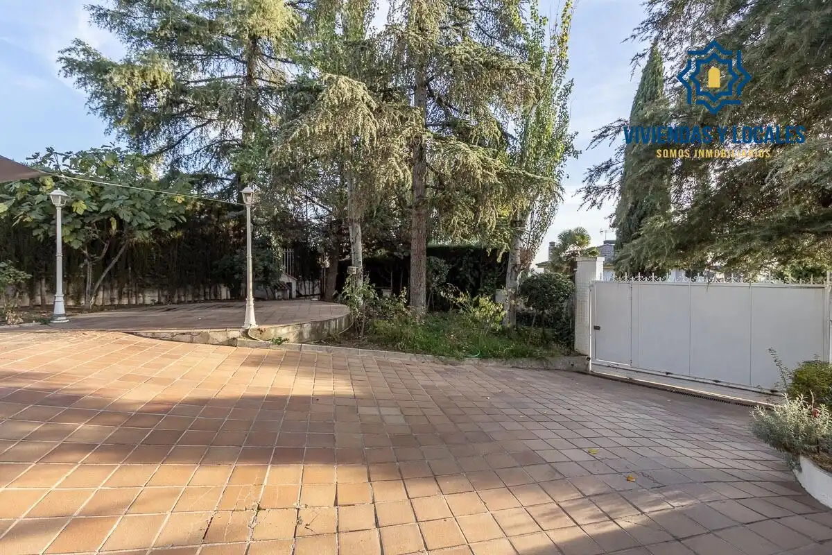 Casa amb terrassa en venda a Peligros, imagen 36