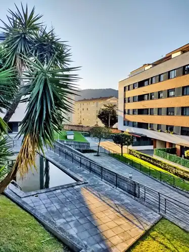 Vista exterior de Planta baja en venta en El Astillero   con Jardín privado, Trastero y Piscina comunitaria