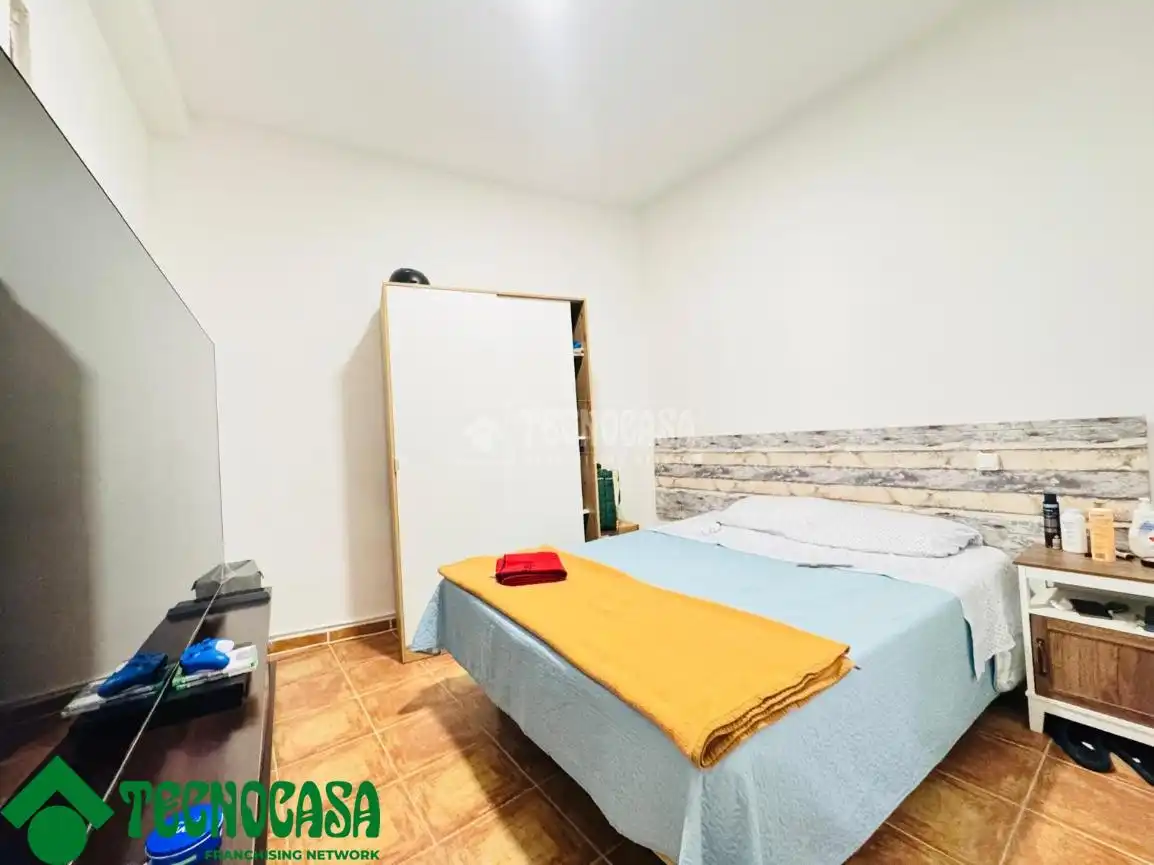 Schlafzimmer von Wohnung zum Verkauf in Toledo mit Klimaanlage