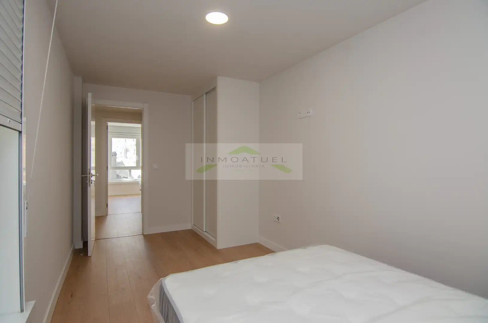 Habitación de Piso de alquiler en A Coruña Capital  con Calefacción, Amueblado y Horno