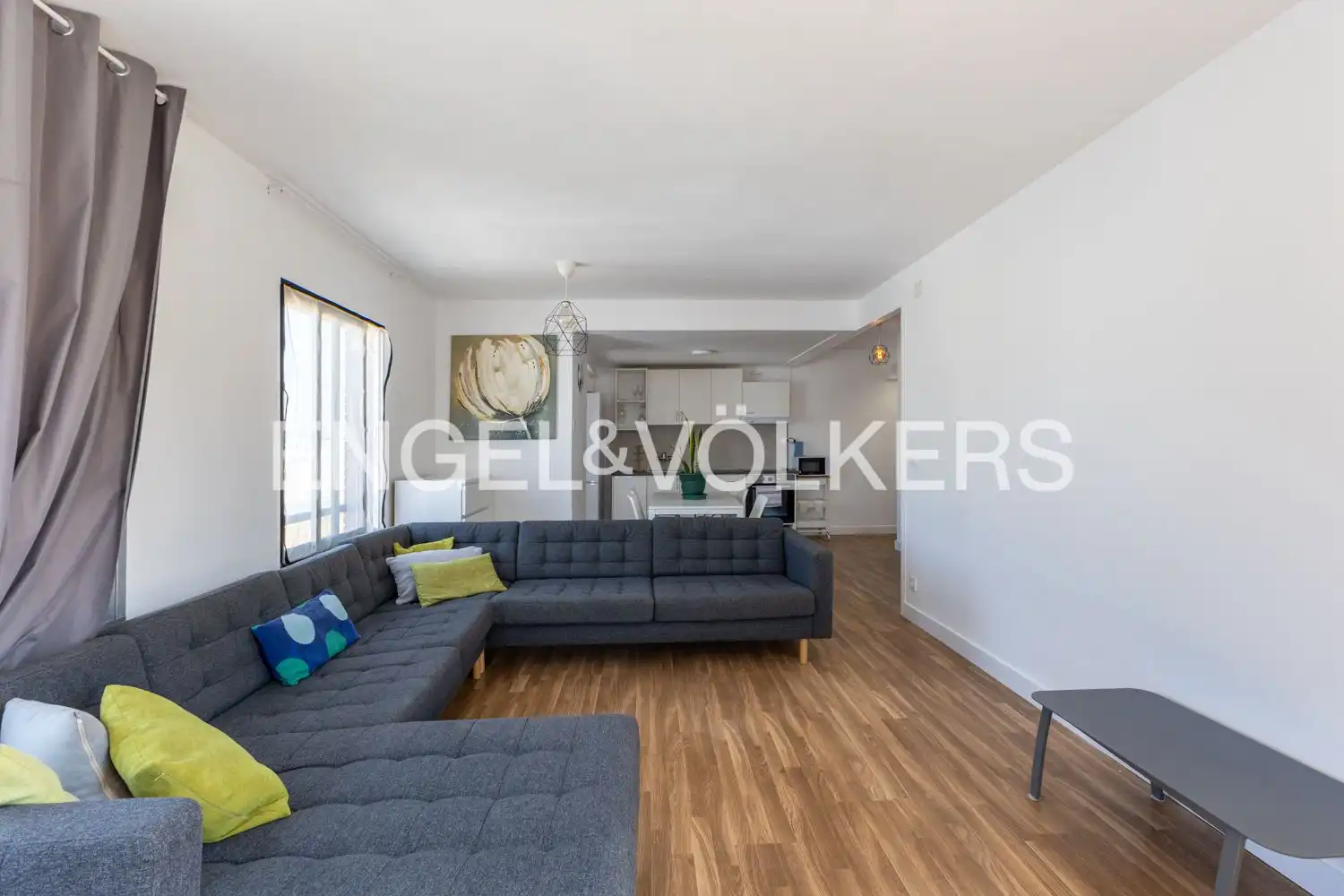 Living room of Flat for rent in Sagunto / Sagunt  with Air Conditioner, Heating and Parquet flooring