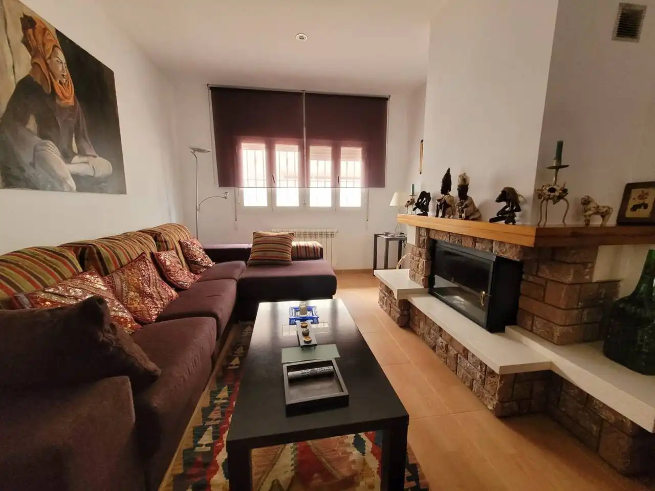 Sala d'estar de Casa o xalet en venda en Baza amb Aire condicionat, Calefacció i Jardí privat